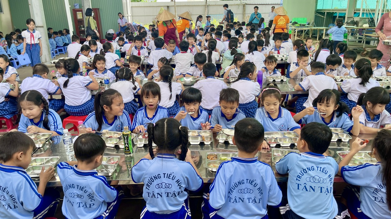 QUYẾT ĐỊNH Quy định về dạy thêm, học thêm trên địa bàn tỉnh Long An